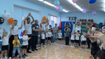дети на мероприятии.